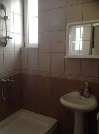 Гостевой дом Nazzi Улцинь Четырехместный номер Делюкс-4